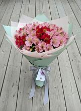 Букет цветов из:  Альстромерии #REPLACE_PRED# Семеновское