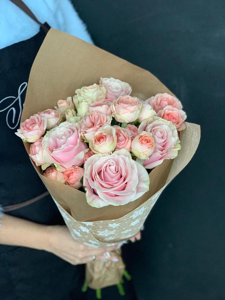 Букет цветов из: Хризантемы и Розы в Семеновское