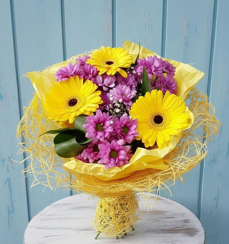 Букет цветов из: Хризантемы и Герберы в Семеновское