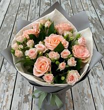 Букет цветов из:  Розы в Семеновское